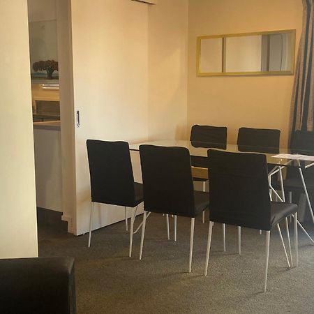 Lakeside Taupo Motel Екстер'єр фото